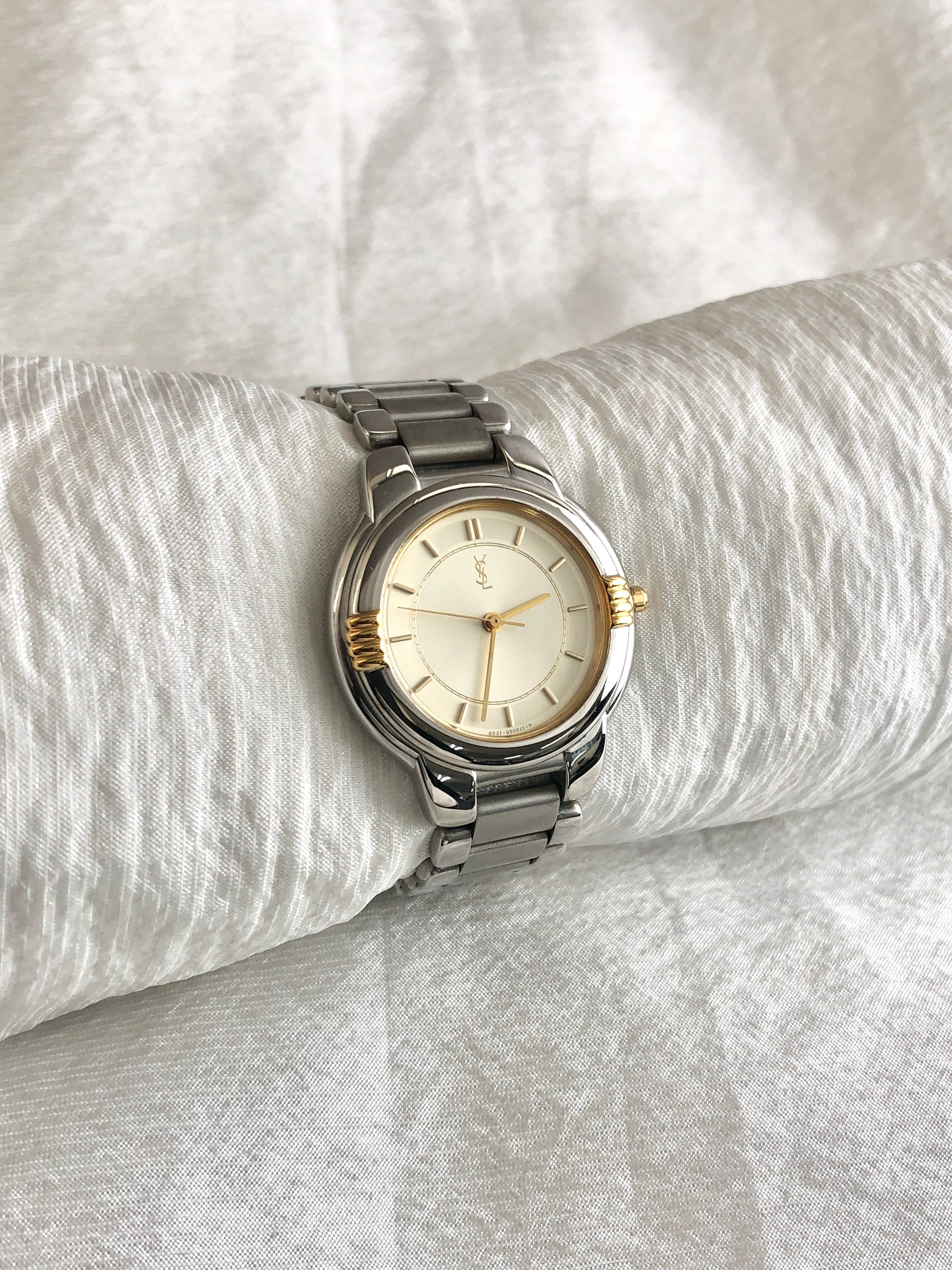Yves Saint Laurent イヴ・サンローラン 腕時計 シルバー YSL