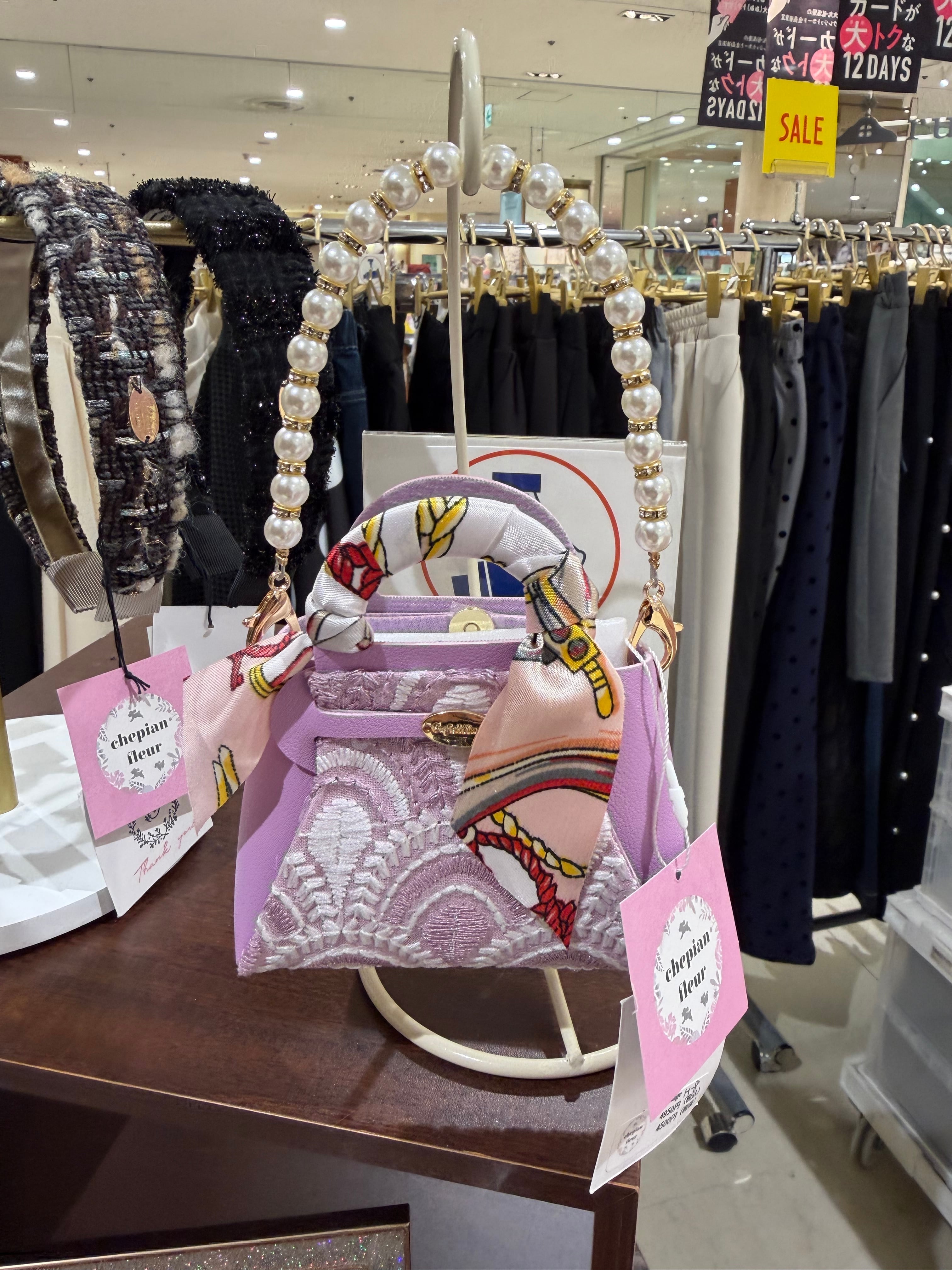 松坂屋高槻店1階komonoto 12月9日まで