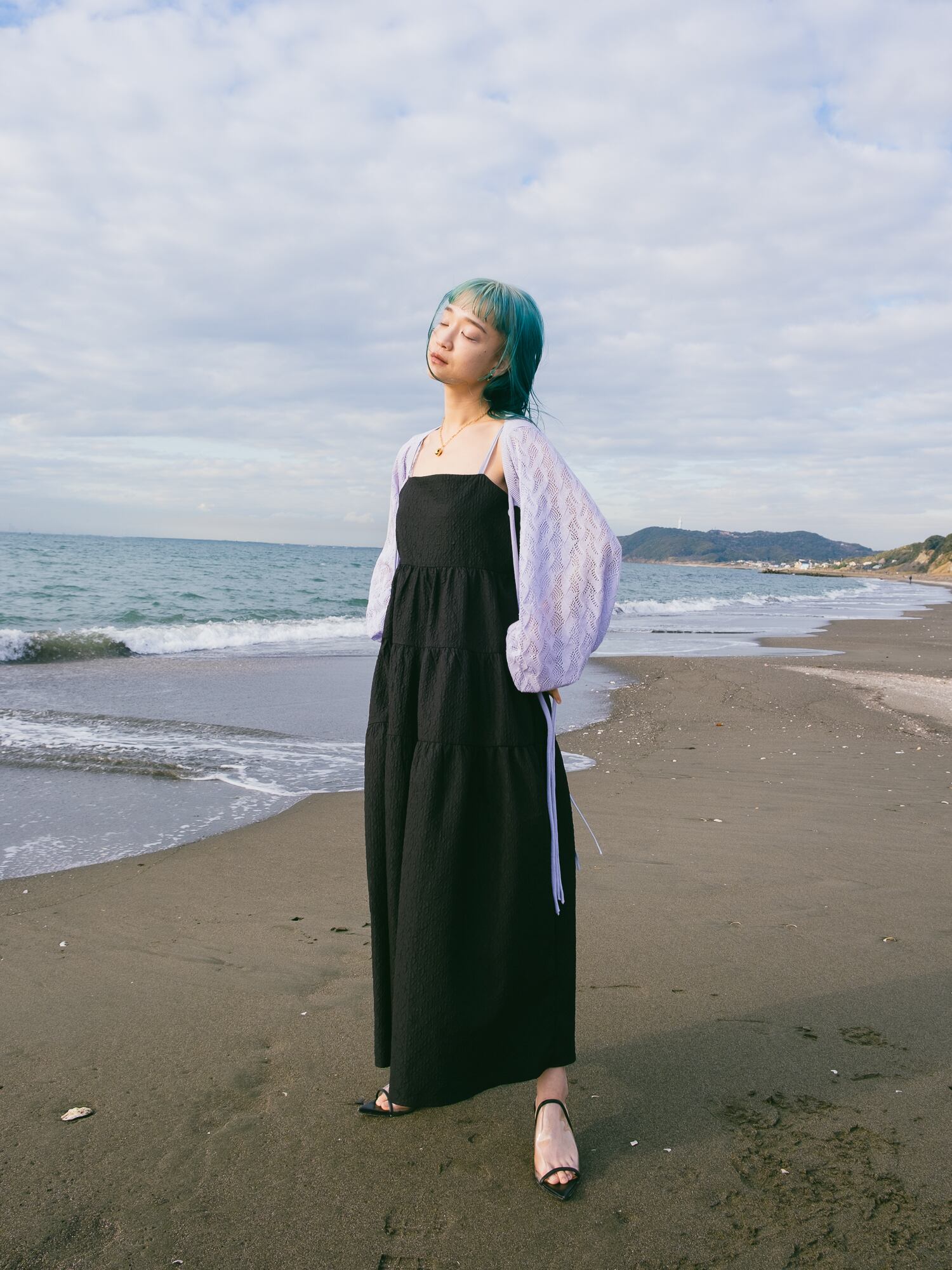 ラッピング不可 Bicolor Strap Swell Jacquard Dress Khaki