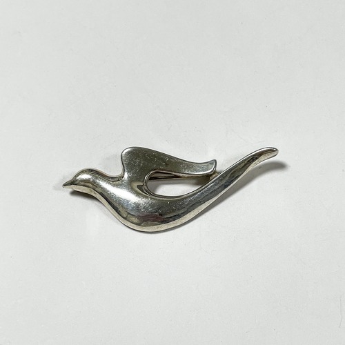 Vintage James Avery Sterling Peace Dove Brooch