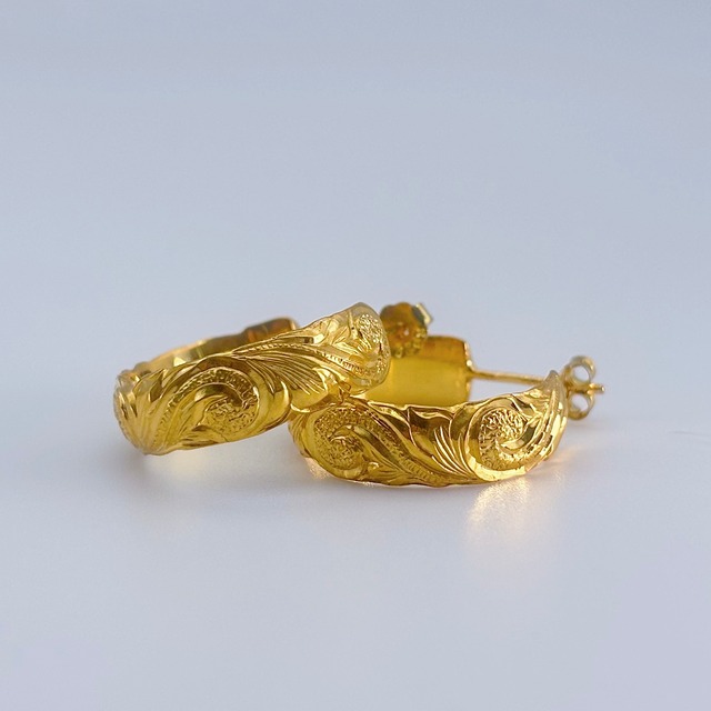 Hoop Earrings -Scroll / Gold -