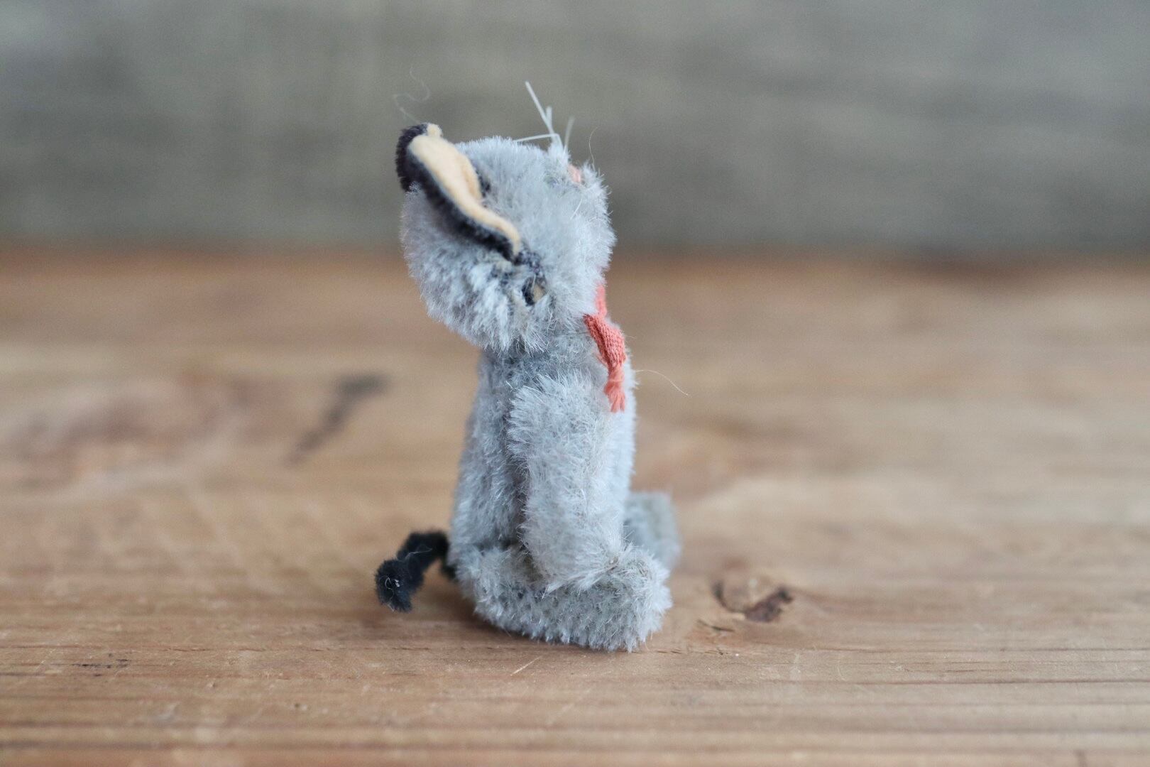 アンティークシュコ ネコ