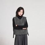 サイドリボン付き Vネックボアベスト レイヤード・ノースリーブ