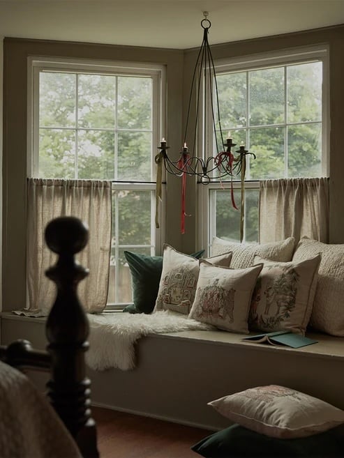 CORAL&TUSK [Christmas Clock Pocket Pillow] 刺繍+ポケット