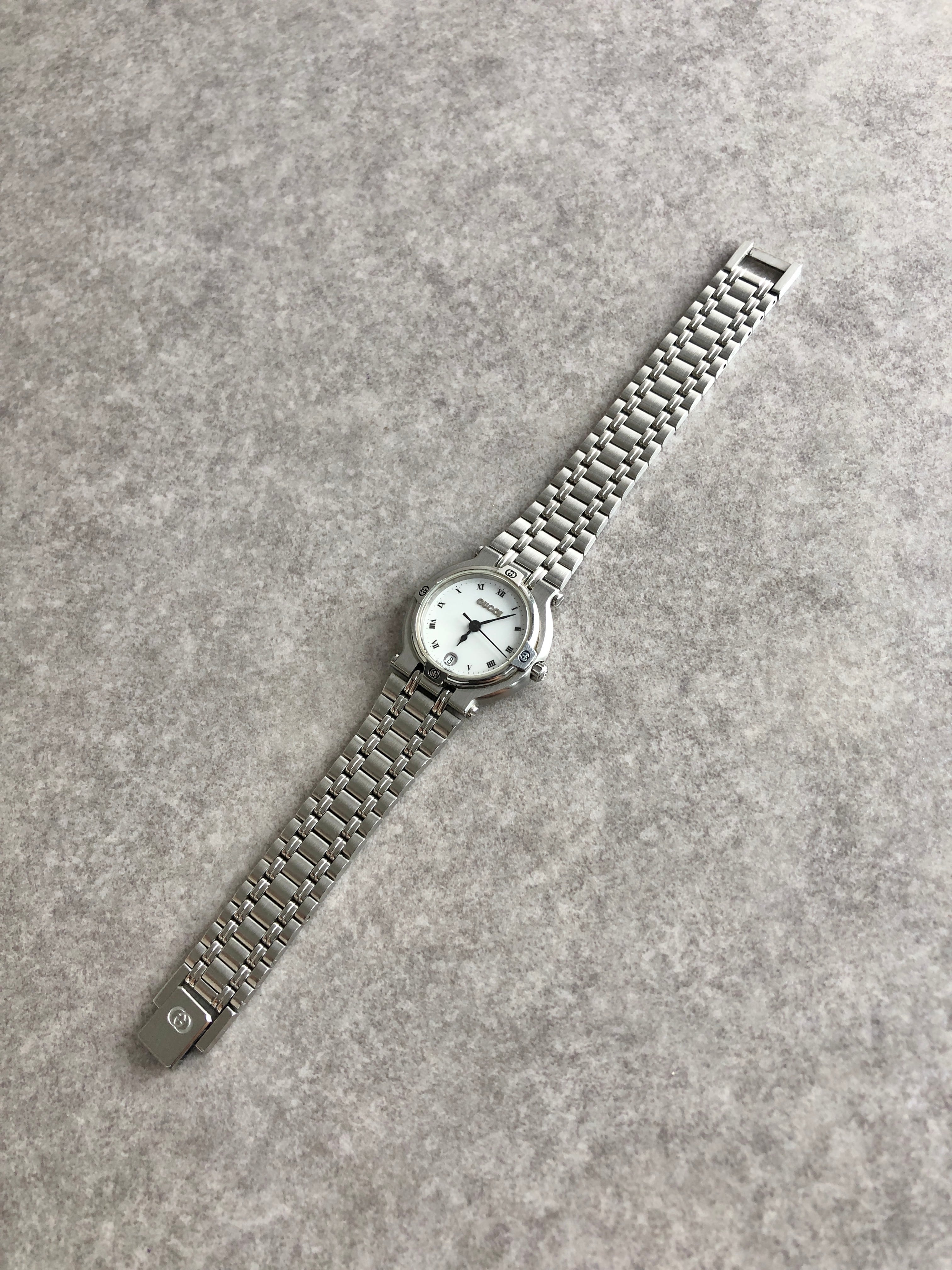 GUCCI グッチ 腕時計 シルバー GG ステンレススチール 9100L vintage
