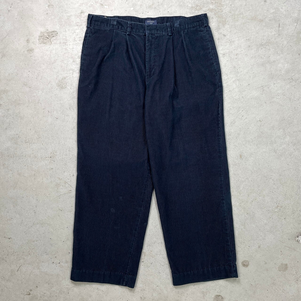 【97年ドミニカ製】Dockersドッカーズワイドパンツ古着太畝コーデュロイ. 97年ドミニカ製】Dockersドッカーズワイドパンツ古着太畝コーデュロイ
