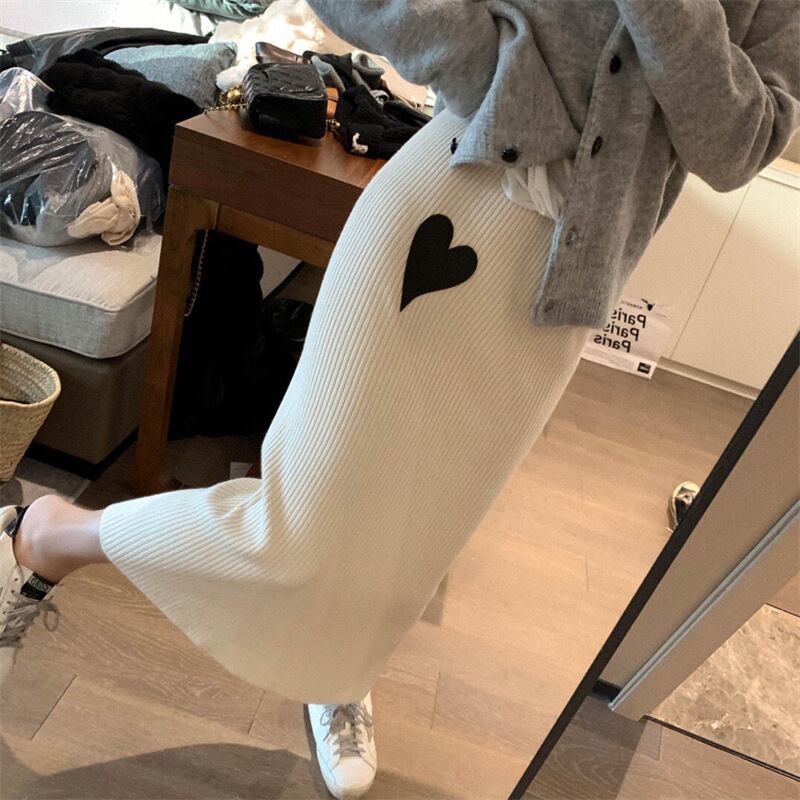 【新作】【送料無料】 ヒップカバーのミドル丈スカート、Aラインスカート、ハイウエスト冬新作マルチカラー万能ラブニットタイトスカート 0223084434898