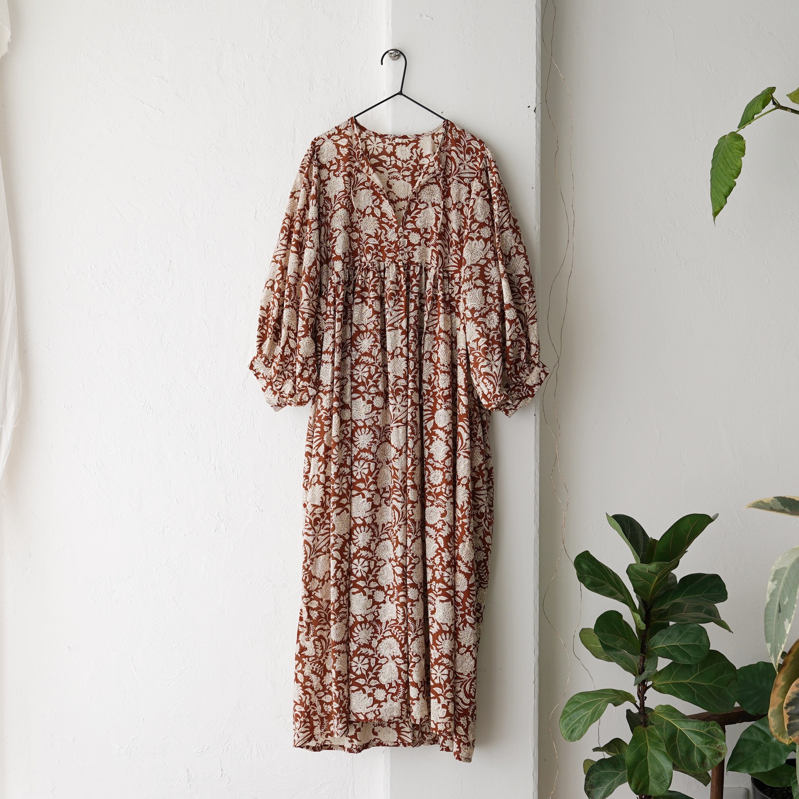 ハンドブロックプリントミディドレス