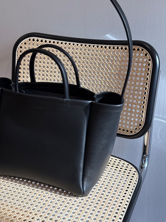 MARROW/MA-AC6111 HANDLE TOTE MEDIUM