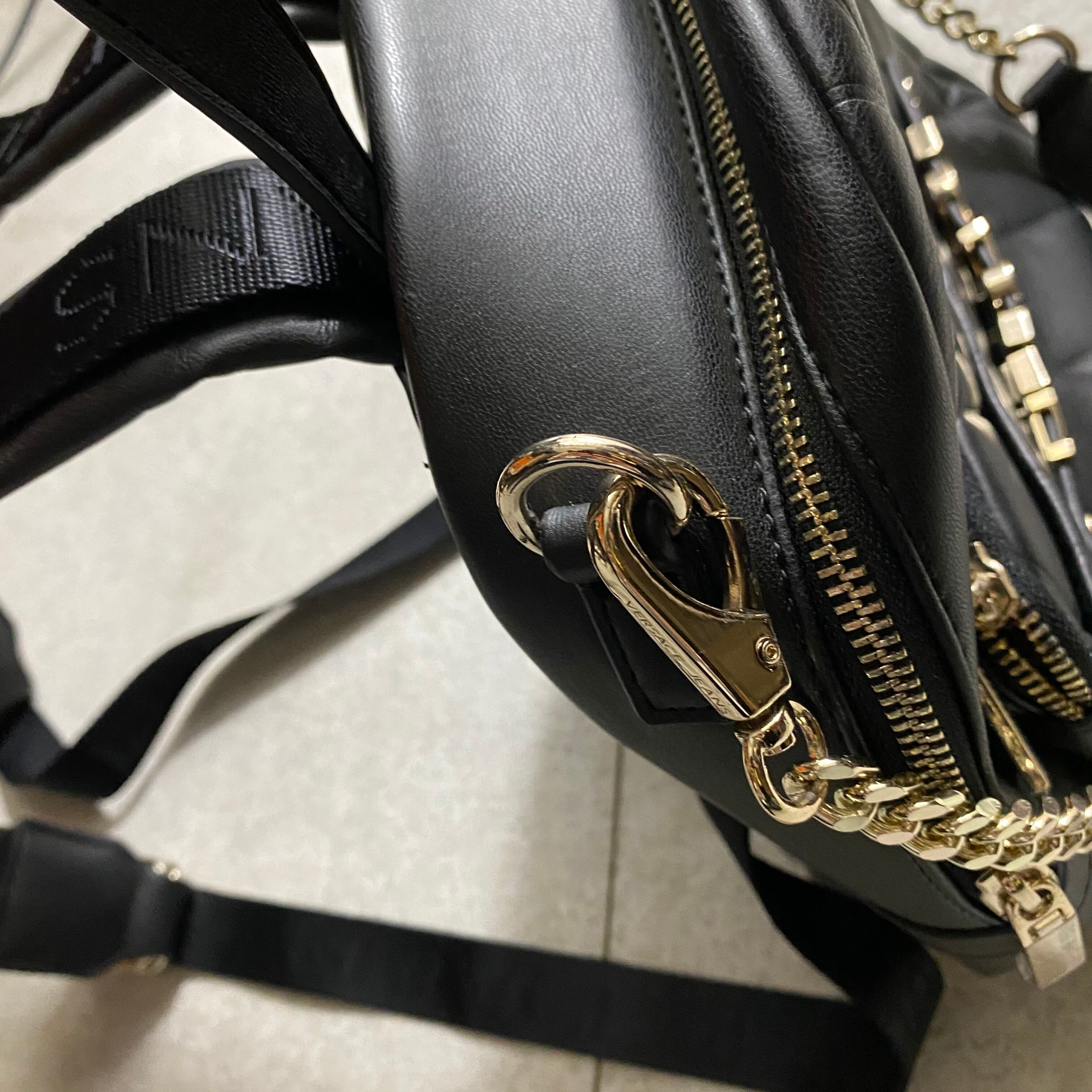VERSACE JEANS fake leather 2way bag | NOIR ONLINE