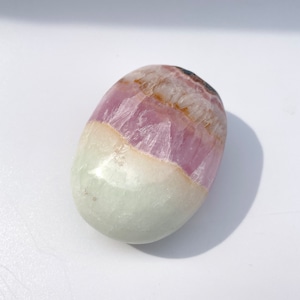 ピンクアラゴナイト パームストーン24◇Pink Aragonite Palm Stone◇天然石・鉱物・パワーストーン