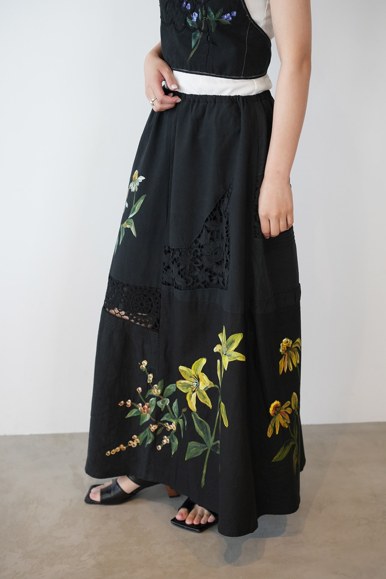 vintage lace skirt cherry