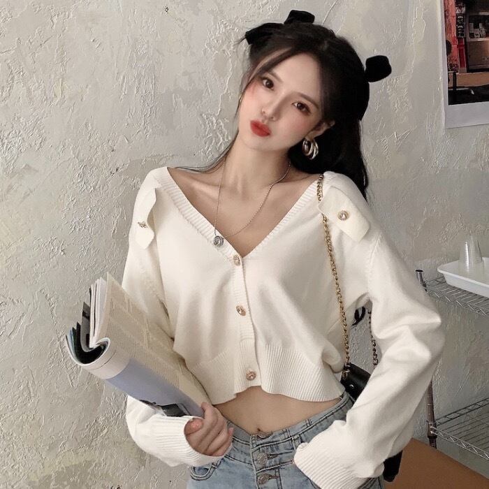 Vネックホワイトショートニットカーディガンスプリングオータムルーズスタイルジャケット トップス ロング 春物 秋物 1号婦人30752083359