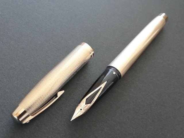 '80s　シェーファー インペリアル ８２７　SHEAFFER IMPERIAL 827　（細字）　14K　　　　　01365