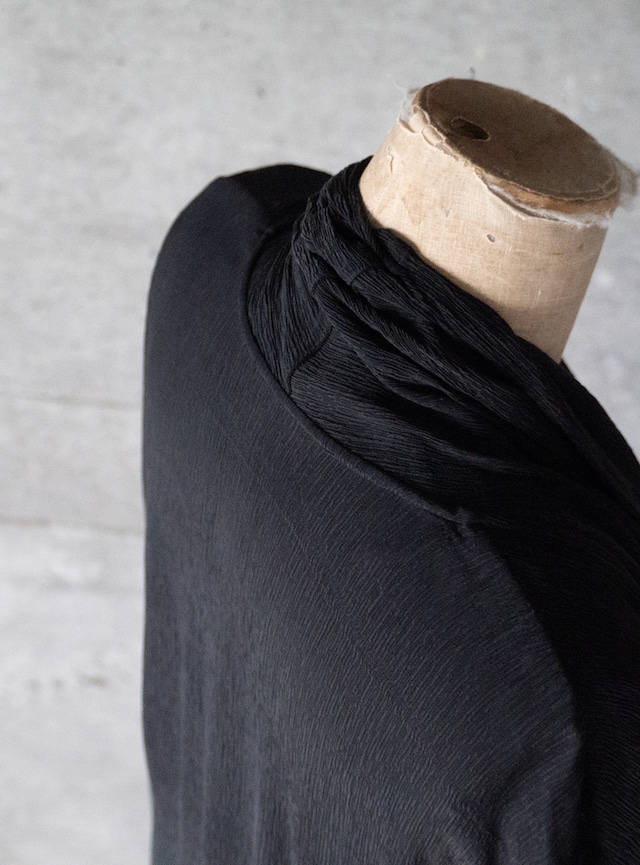unknown 1980s Black crepe cardigan