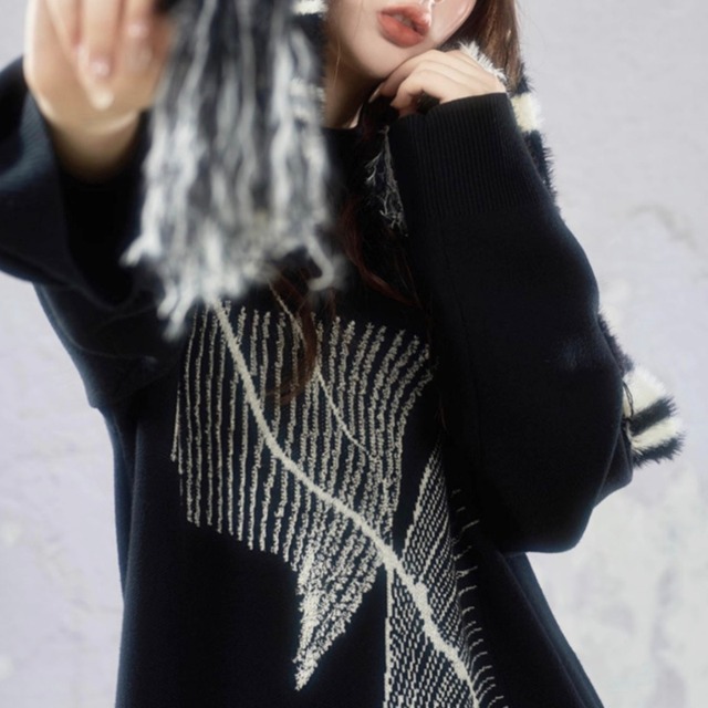 Abstract line knit one-piece C1598