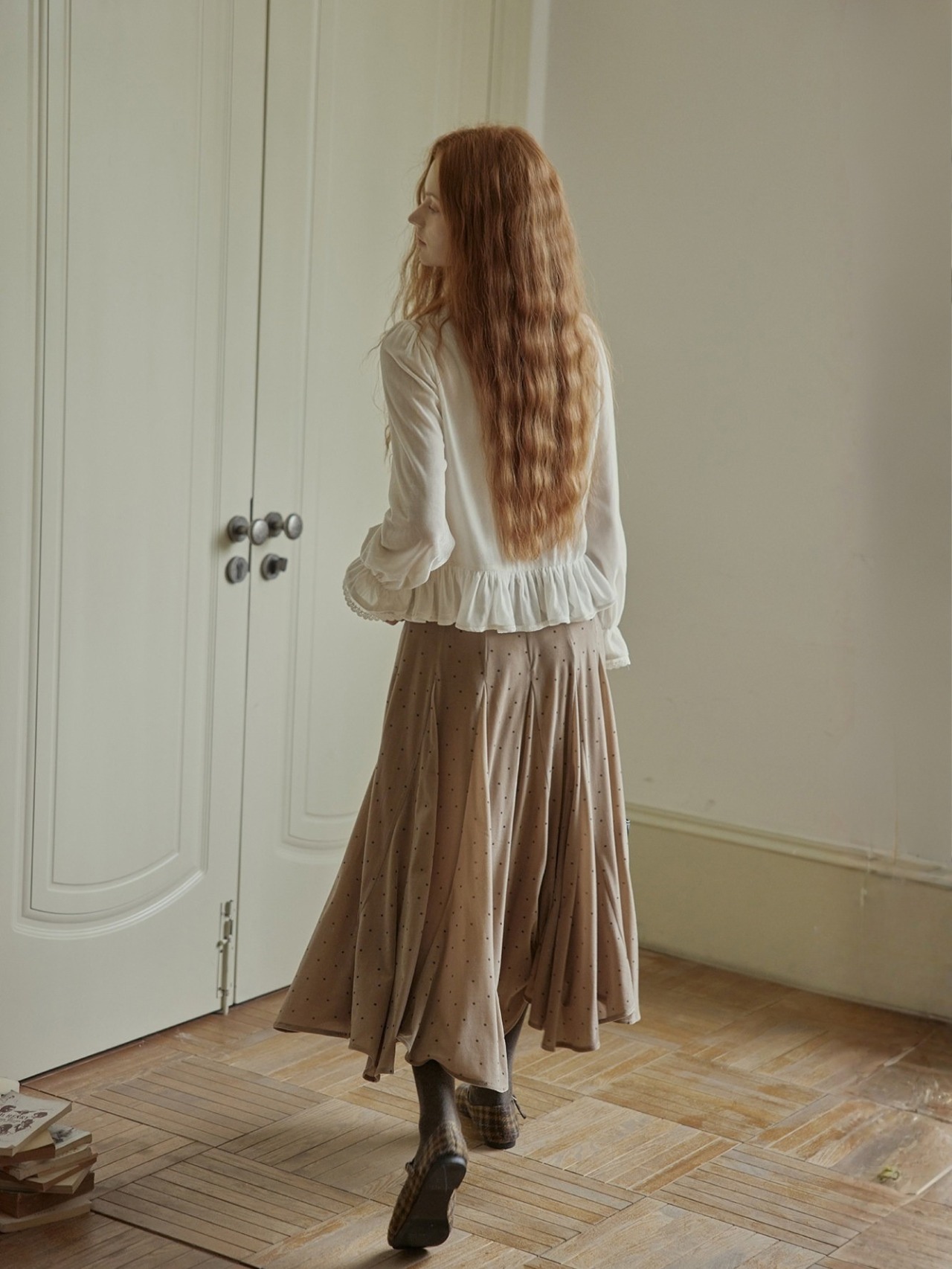 Ancien Velour Lace Frill Blouse F0842
