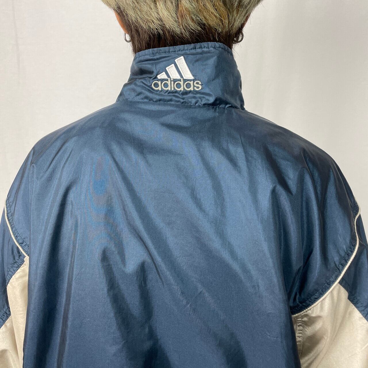 オールドビンテージUS90s adidasナイロントラックジャケット紺色