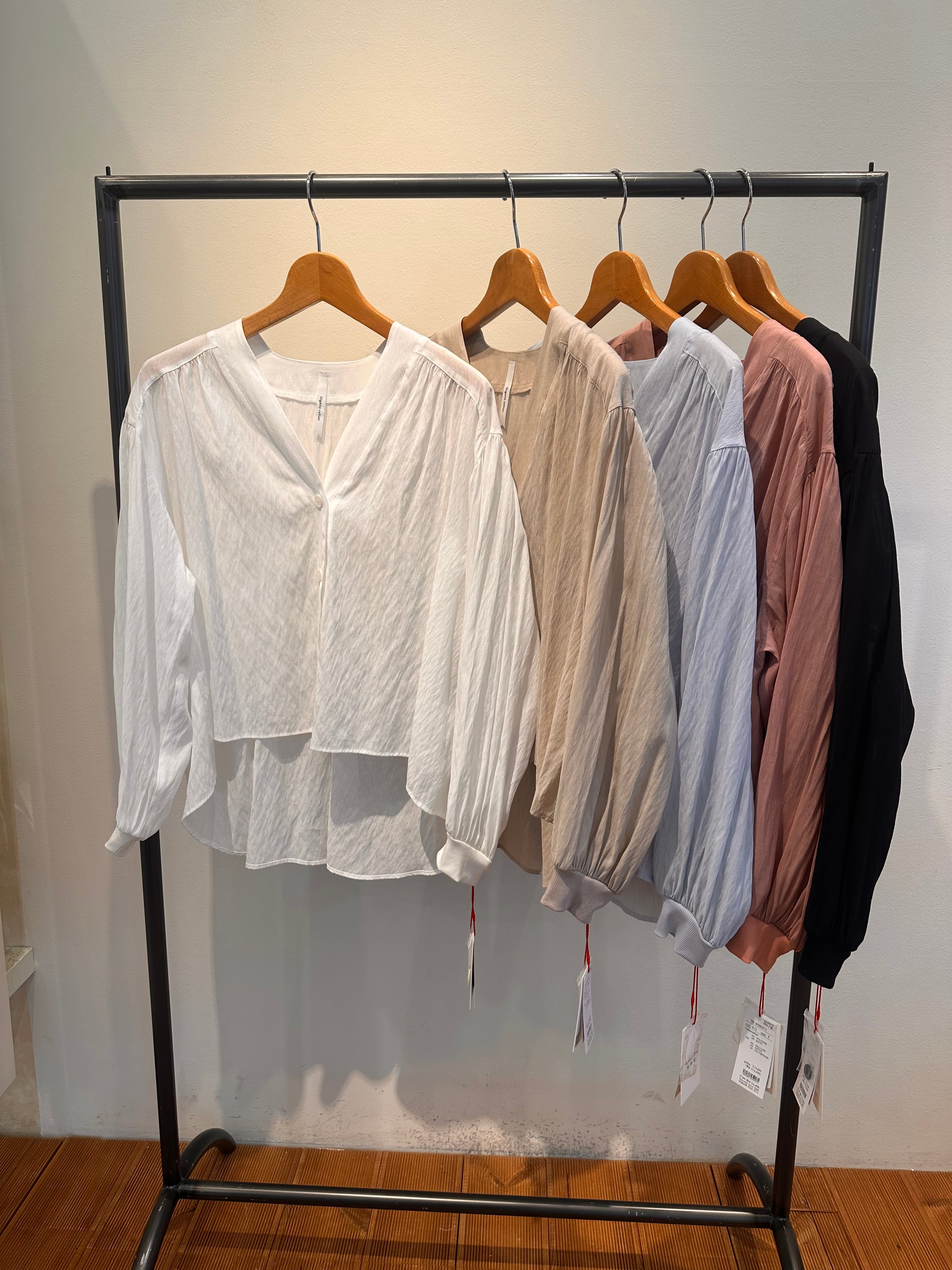 6/16lLIVE dignit collier 楊柳シフォンVガーデ TK-80268372 | BENE