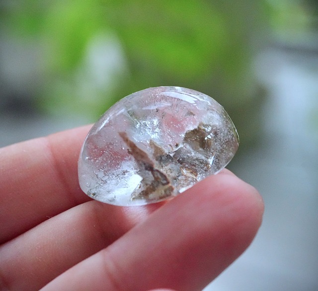 山の水晶★ガーデンクォーツ gar051