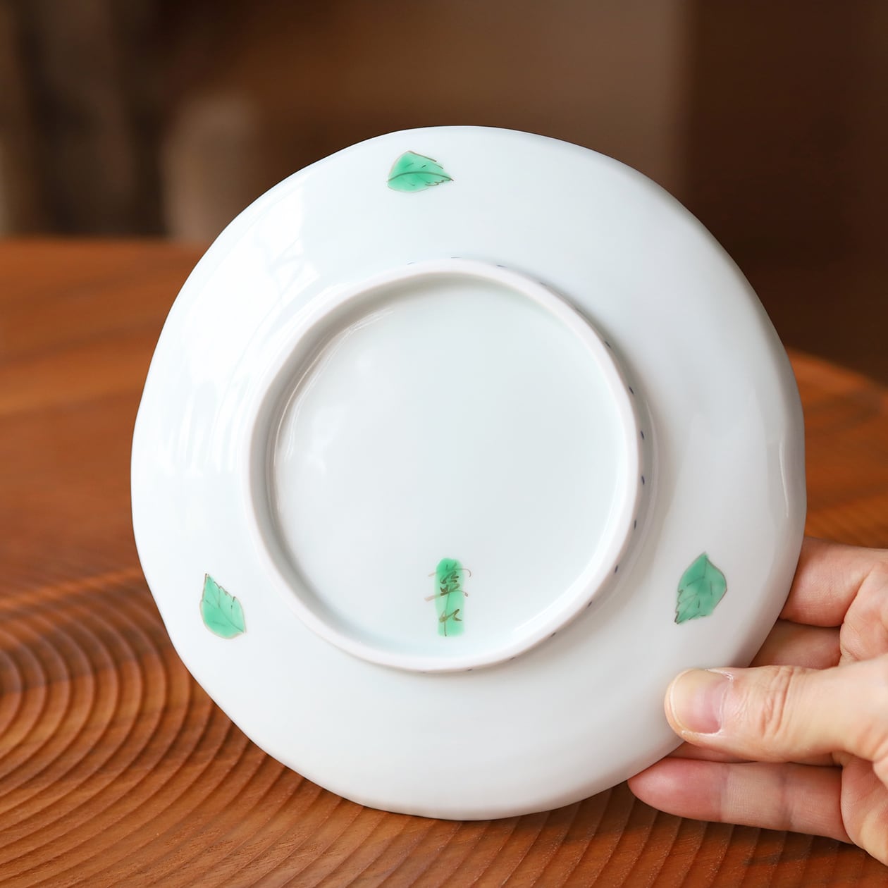 波佐見焼 額あじさい 6寸皿(約18cm)|手描き 和皿 うつわ藍水 | にっ 波佐見焼 額あじさい 6寸皿(約18cm)|手描き 和皿 うつわ藍水 | にっ