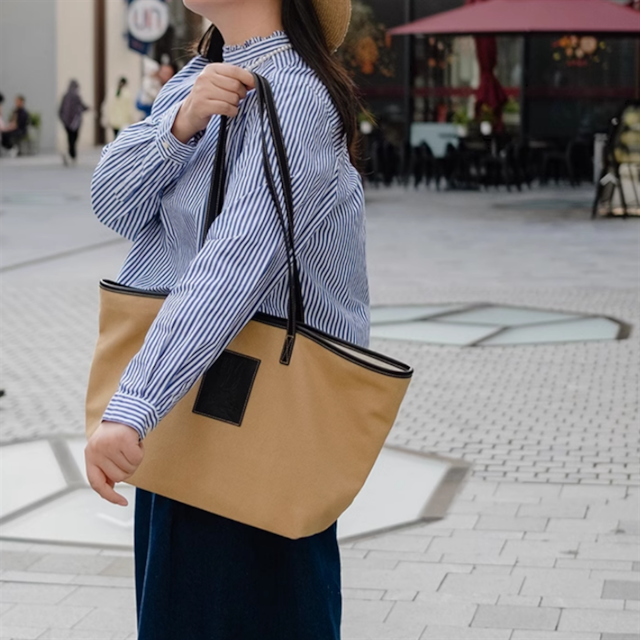 ウサギキャンバストートバッグ 10951