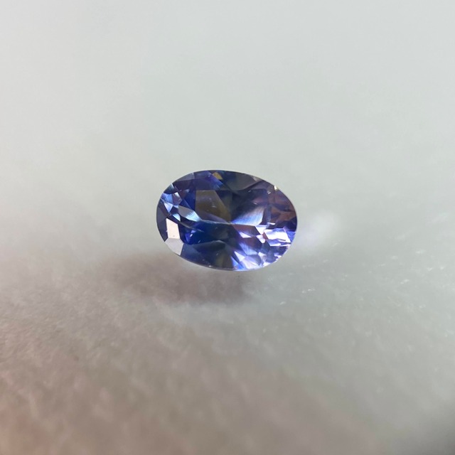 ⁂天然⁂　◇ベニトアイト◇　0.137ct　AAA　アメリカ産