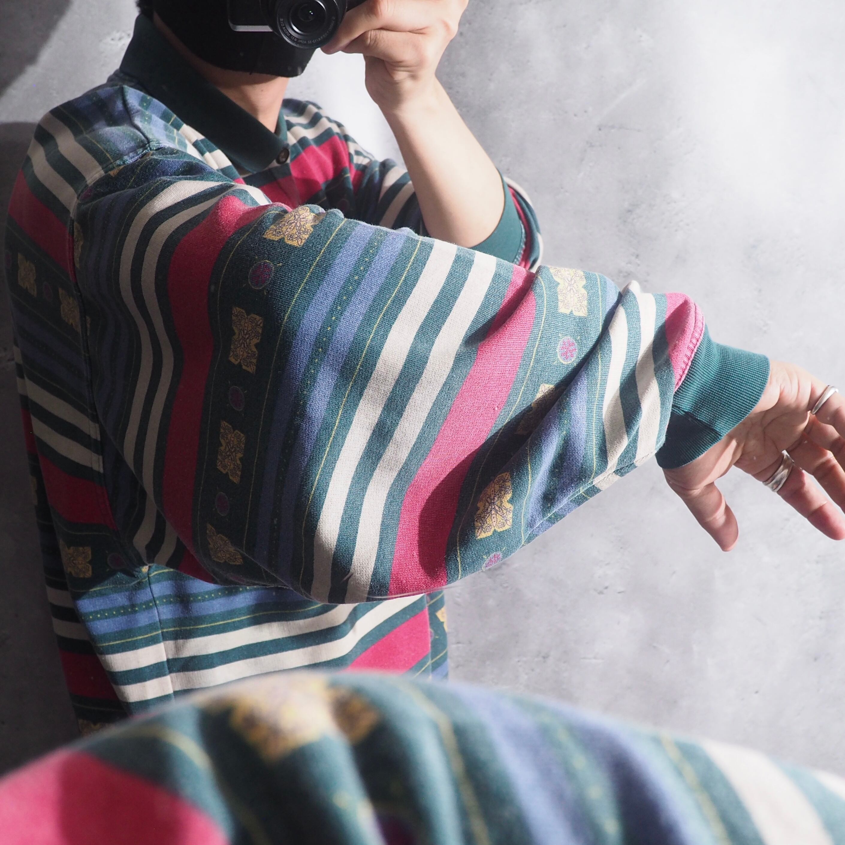 Multi color Border × Ethnic pattern Design vintage loose Pull over shirt
