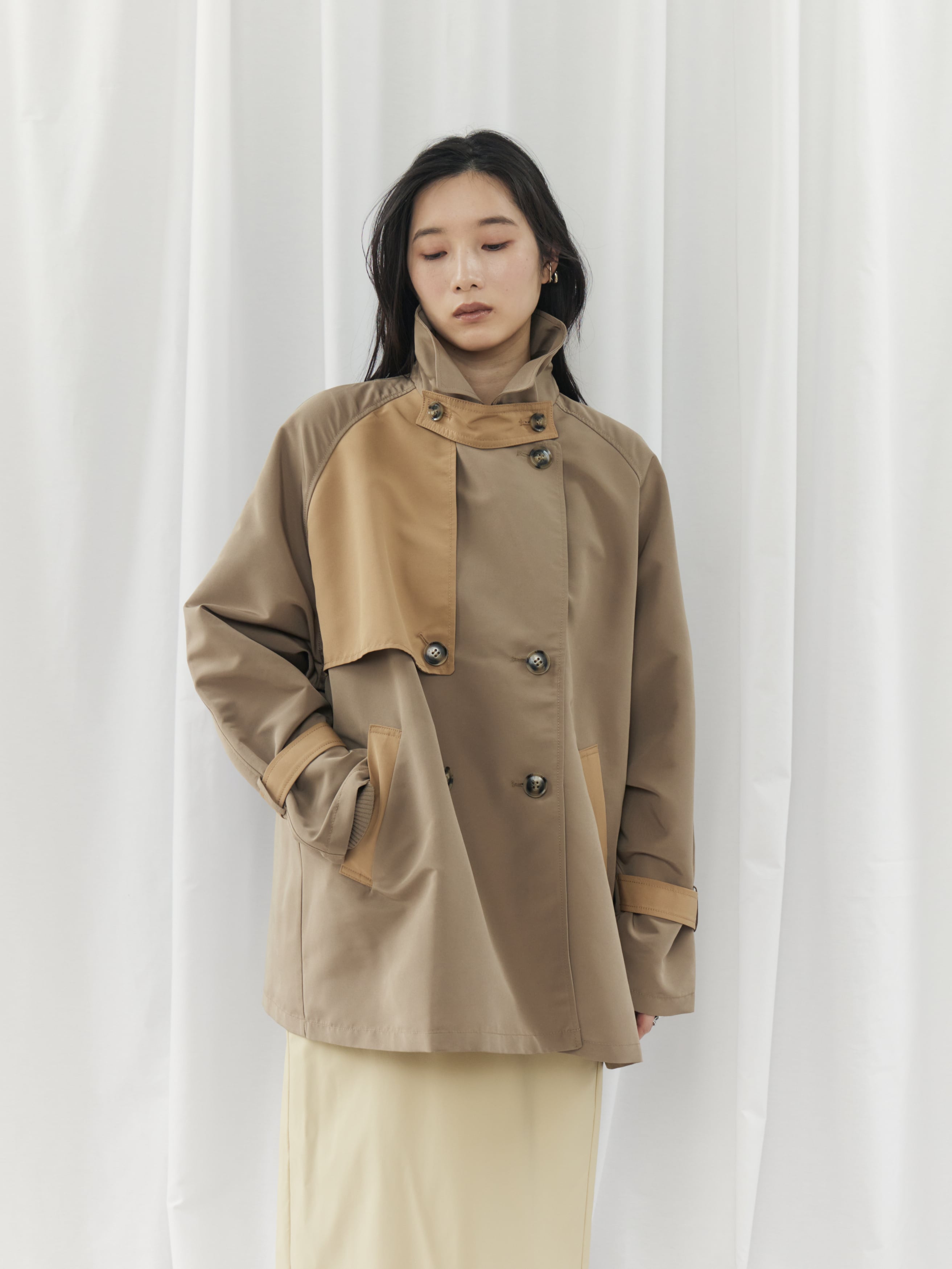BICOLOR SHORT TRENCH COAT（ﾊﾞｲｶﾗｰｼｮｰﾄﾄﾚﾝﾁｺｰﾄ）【3676100】 | CIEL'AIR