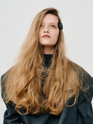 【26AW | WOMEN】heyep へイップ / ヘアクリップ / Logo Stud Hair Clip　hp08426