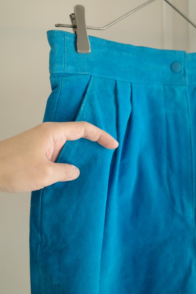 wandering suede shorts