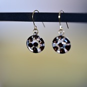 namiumi ガラスのピアス　水玉 / namiumi Glass Earrings – Polka Dot
