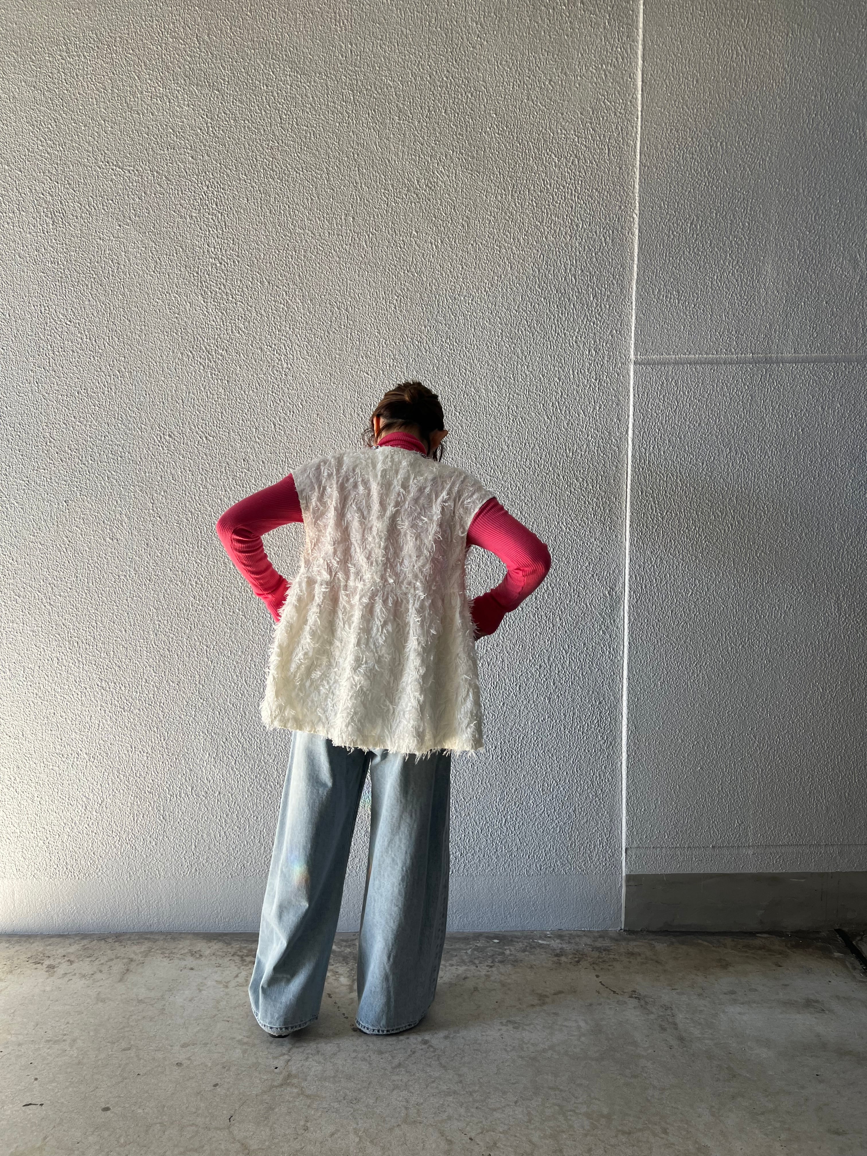 【PASSIONE】パールボタンシャギーフリンジジレ　516929