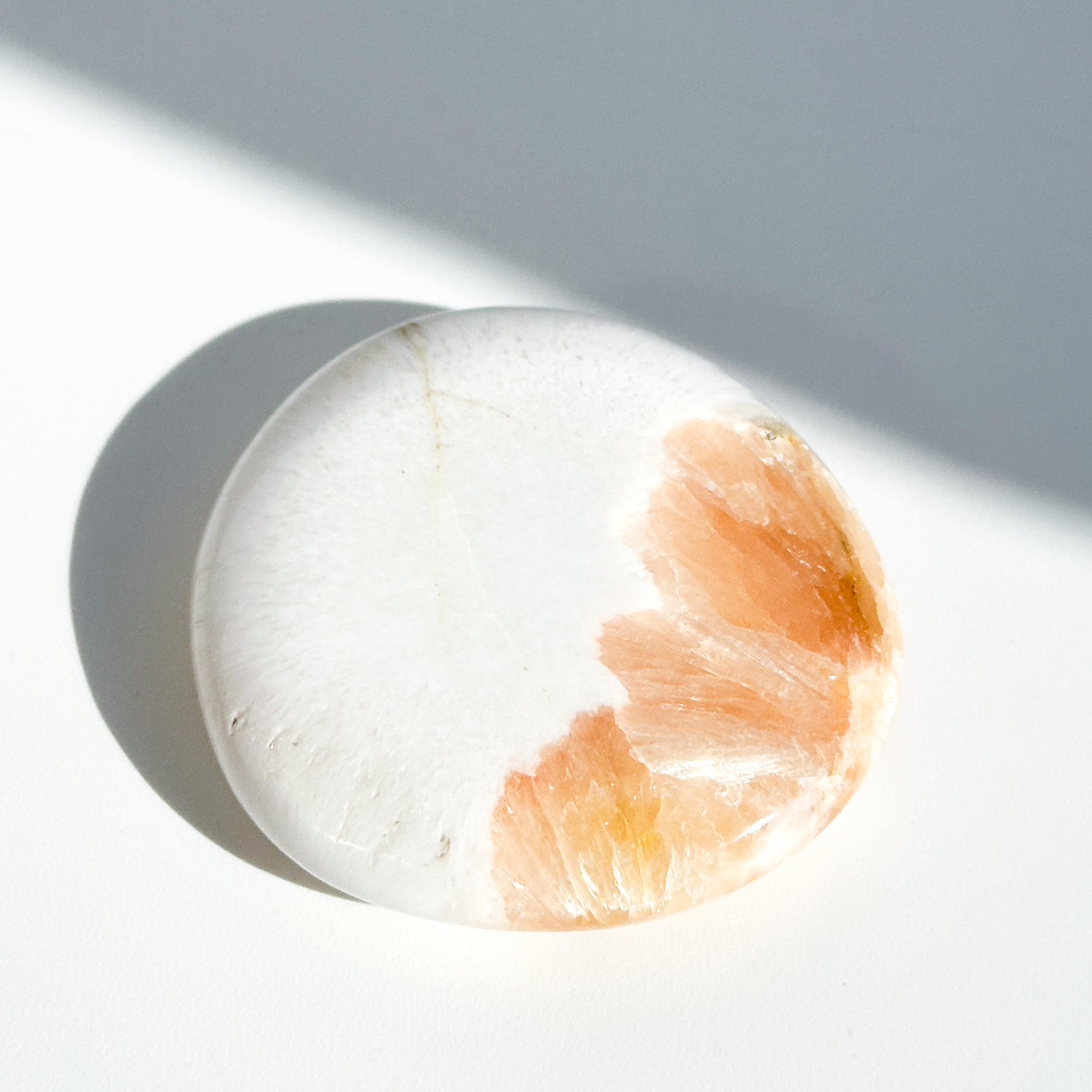 スティルバイト | Kamoku［カモク］インテリア天然石・鉱物のネット