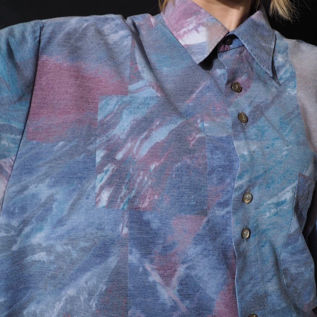 Jupiter water surface pale tone pattern rayon shirt