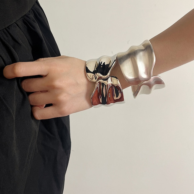 マットメタル デザインワイドバングル シルバー BC00037 マットメタル デザインワイドバングル シルバー BC00037