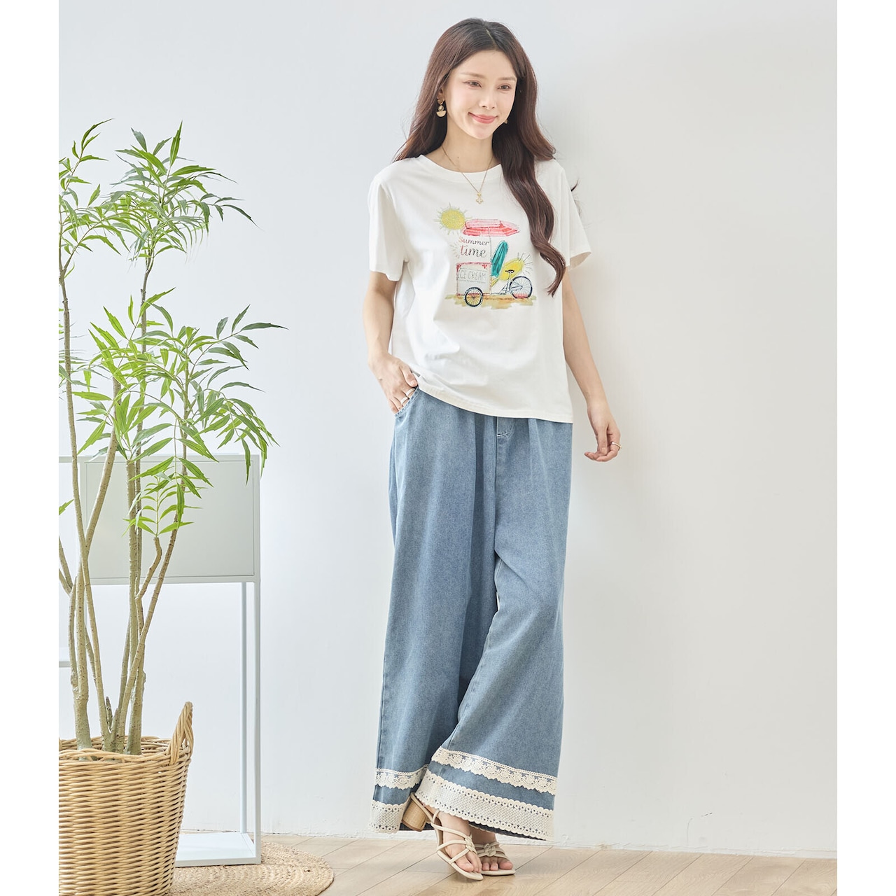 TRUBE サマータイムイラストプリント半袖Tシャツ【M~L】ホワイト