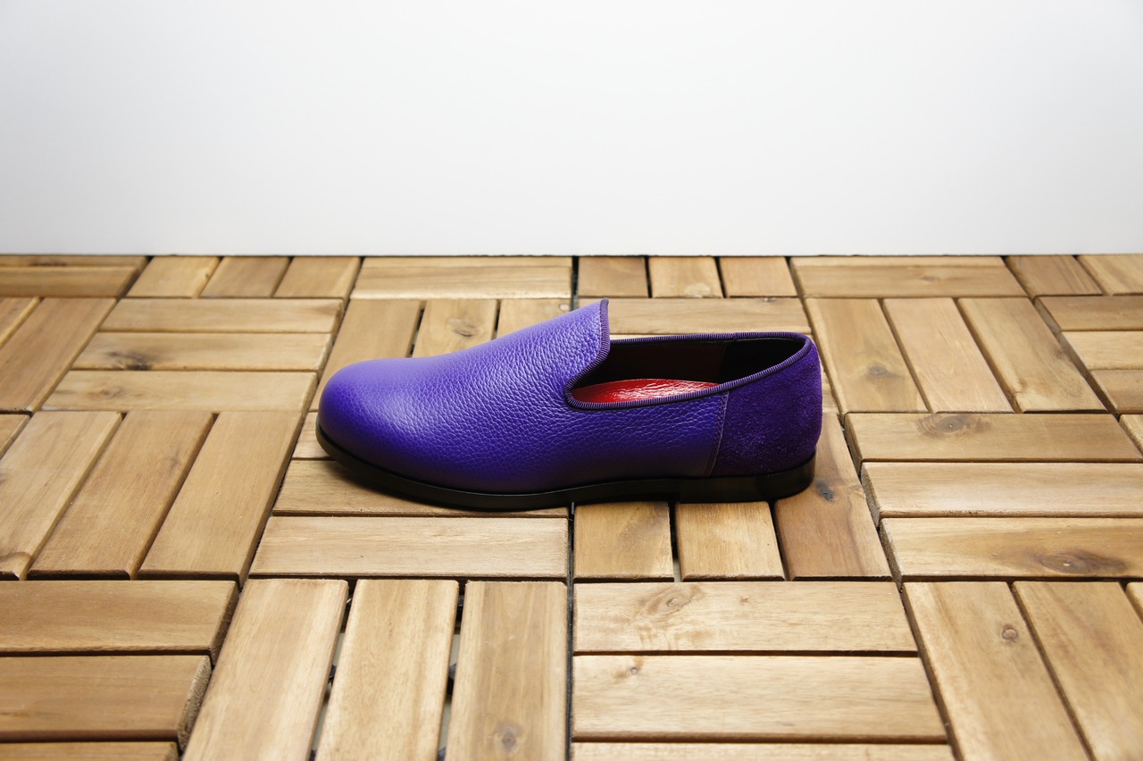 SLIP-ON SHOES (SHRINK)