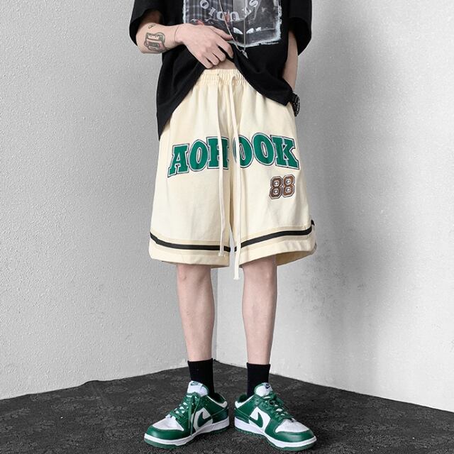 【予約販売】ハーフパンツ メンズ ストリートアメリカン HIPHOP ブラック/ベージュ バスケットボール ユニフォーム風 カジュアル スエット スタイリッシュ こなれ感 お洒落 韓国 トレンド 春 秋 夏 M/L/XL/2XL