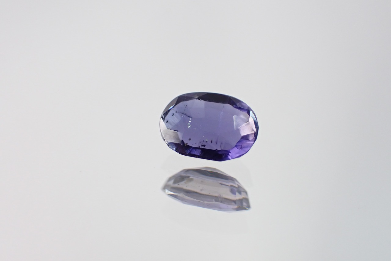 アイオライト（アベンチュレッセンス）　1.54ct　[C4‐313]
