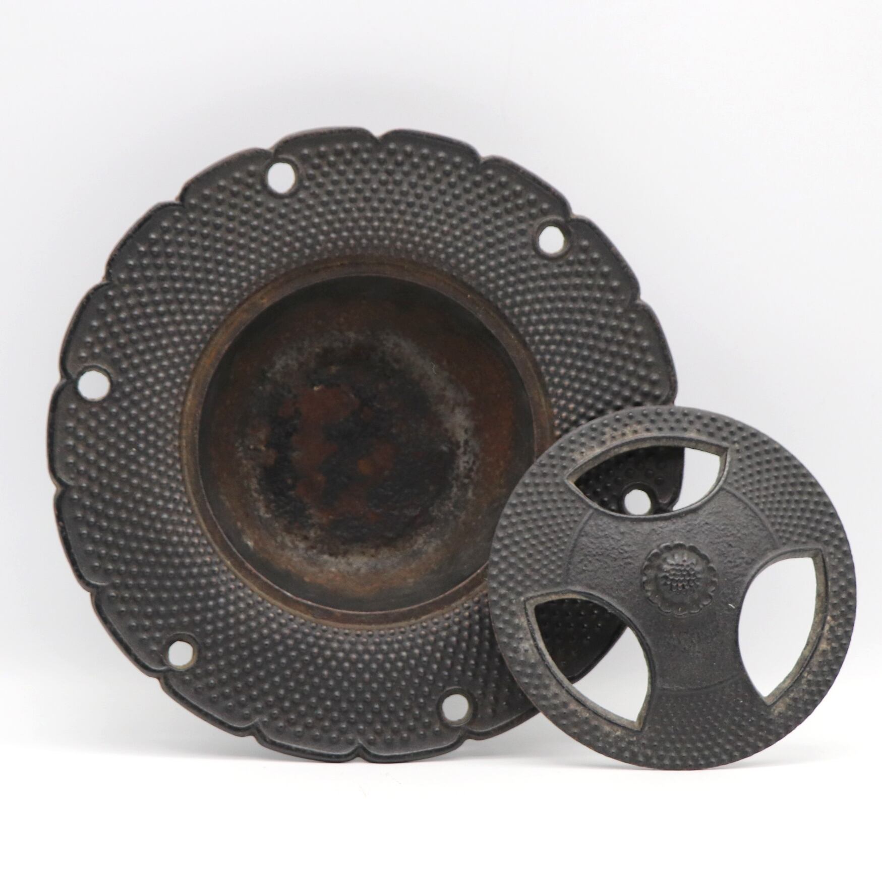 南部鉄器・岩鋳・灰皿セット・No.221025-30・梱包サイズ80