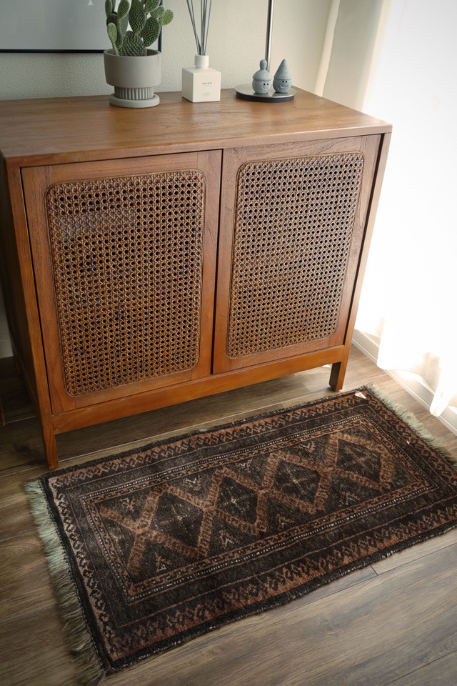 【952】Vintage Afghan Baluch rug 1980's