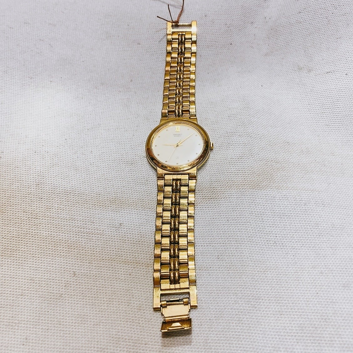 セイコー 腕時計 ゴールド色 SEIKO | UTA セイコー 腕時計 ゴールド色 SEIKO | UTA