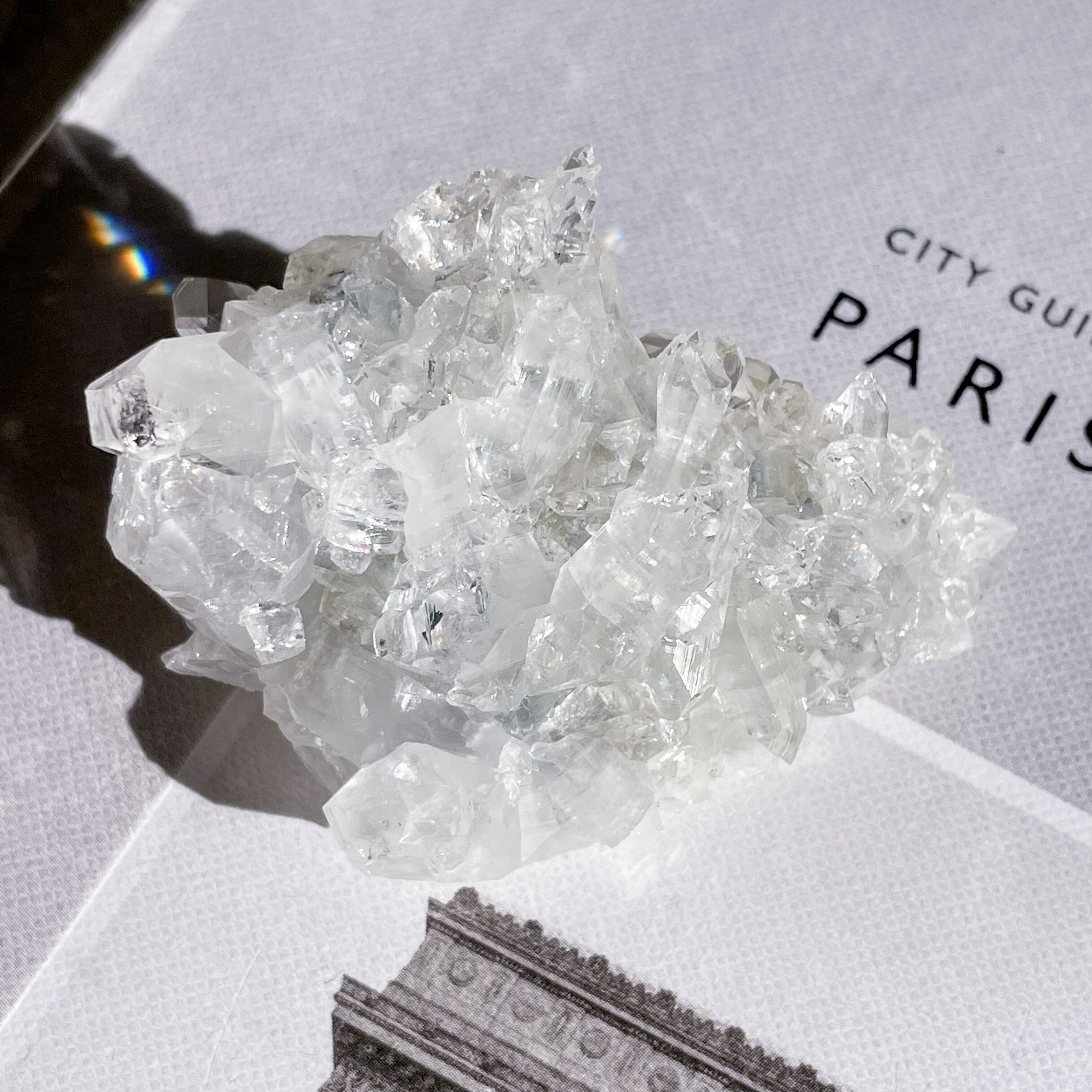 Apophyllite Cluster ✧ アポフィライト 8