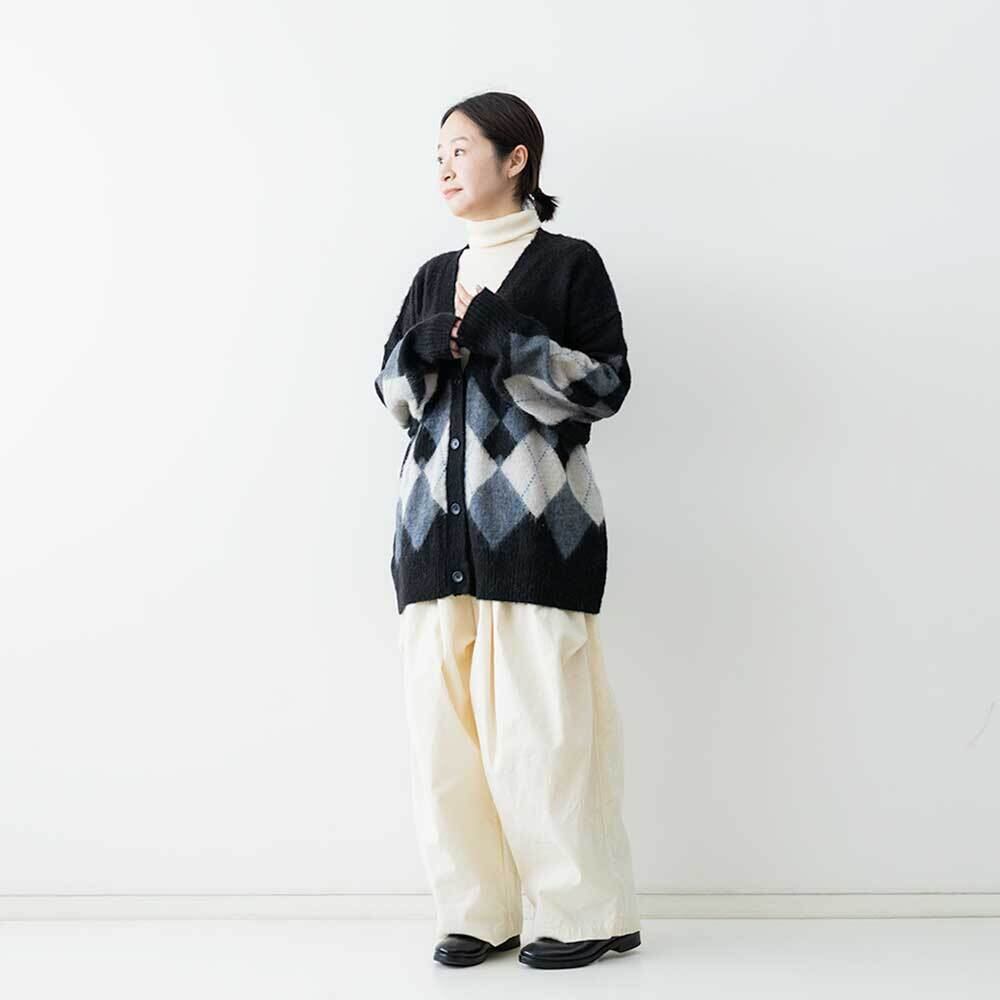 Midi Umi アーガイルVネックカーデガン