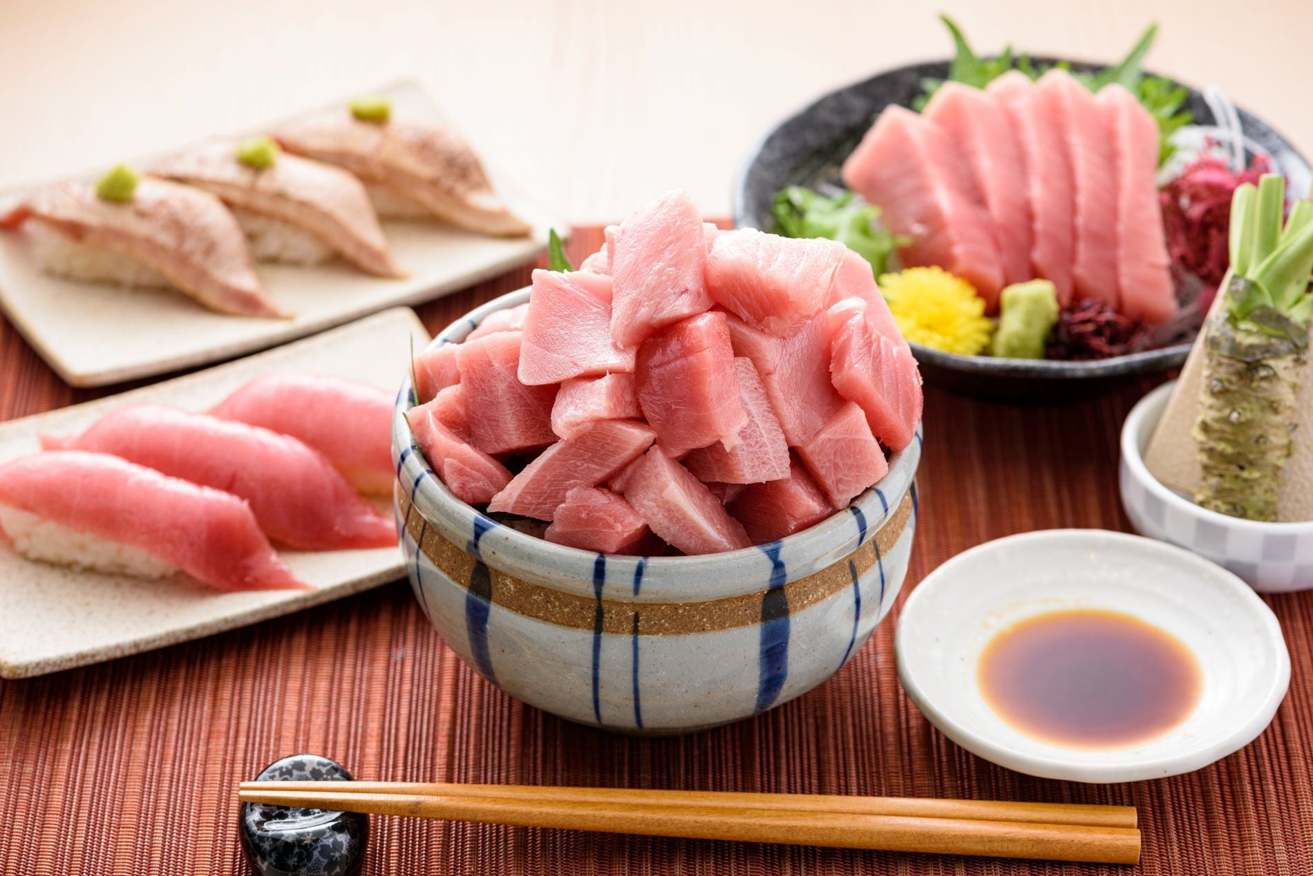 送料無料！【中トロセット】本マグロ中トロ400g・メバチマグロ中トロ