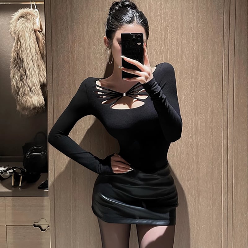 【tops】フロントカットトップス Q7634