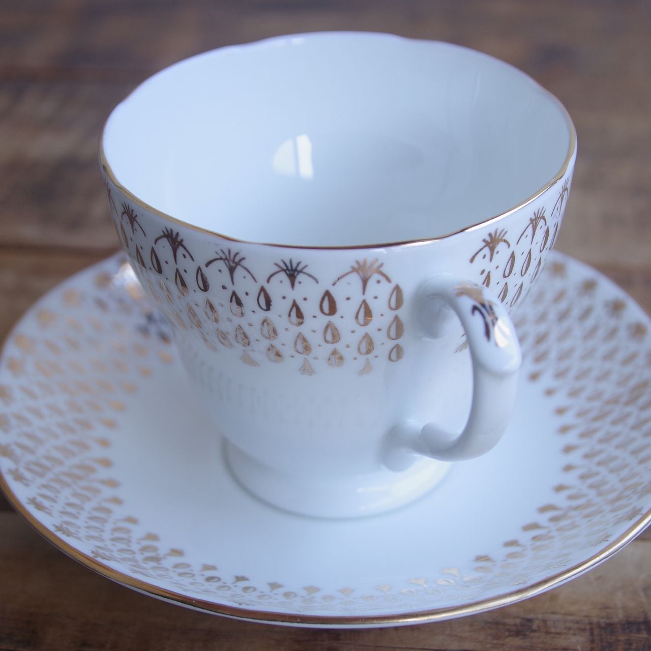 ダッチェス ゴールド 雨 しずく柄 コーヒーカップ ソーサー Duchess