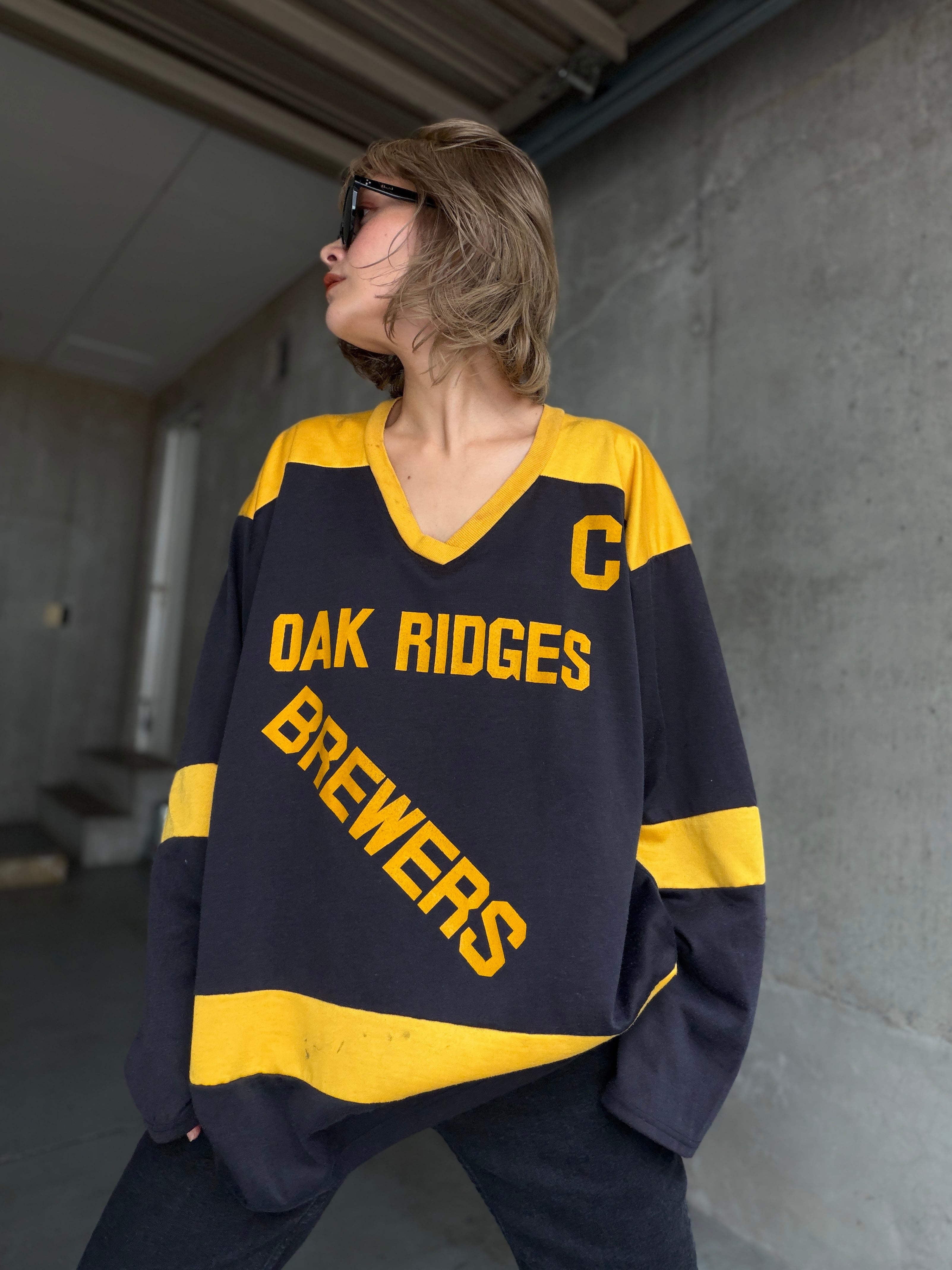 (CS2540)90‘s “OAK RIDGES BREWERS“ hockey long tee made in Canada