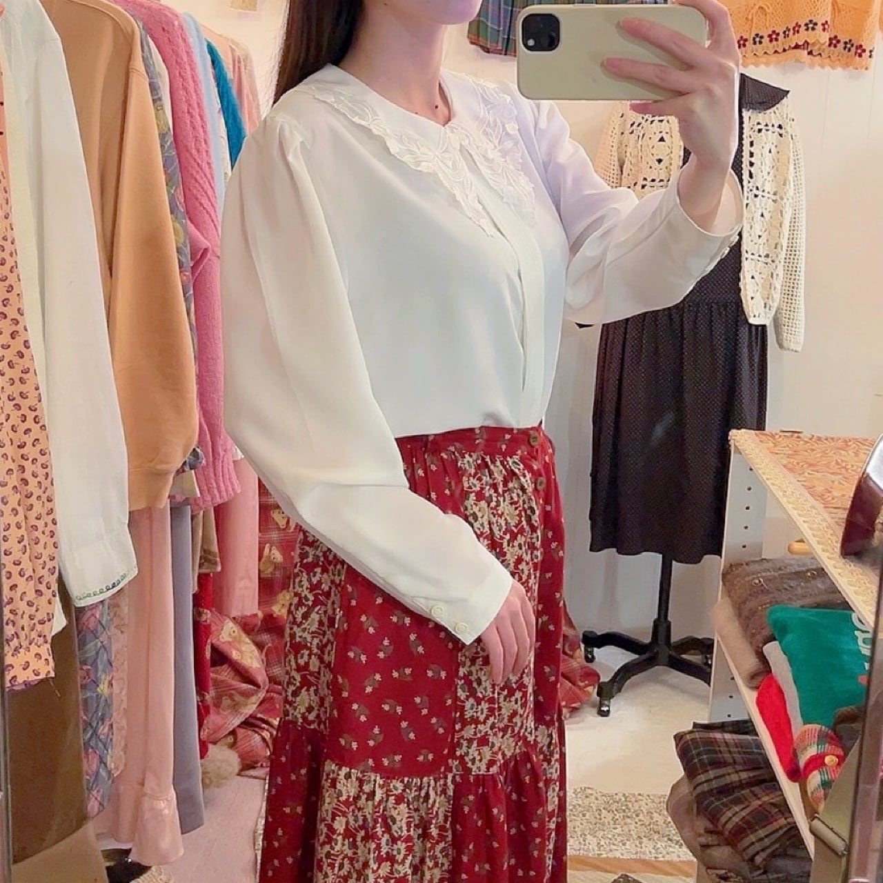 tulip lace collar white blouse